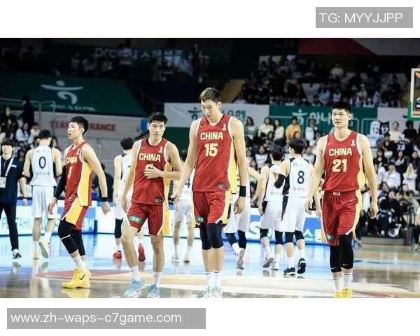 中国男篮与澳大利亚男篮激战正酣谁将赢得这场篮球巅峰对决